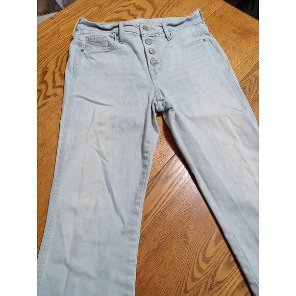 OLD NAVY Jeans Womens 4P BLUE LIGHT Wash STRAIGHT ? Preowned Button Fly Used - Picture 5 of 13